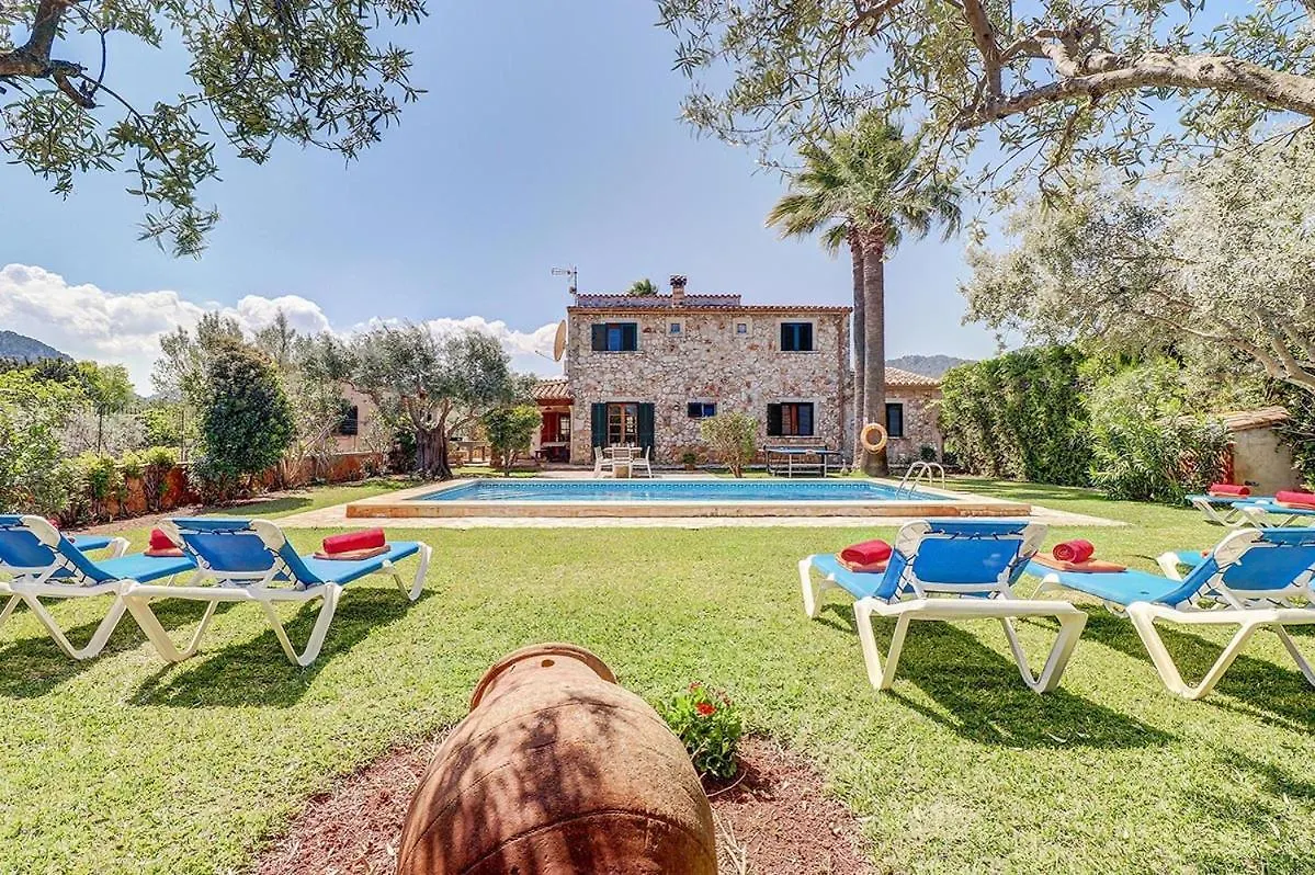 Charming Villa With A Fabulous Garden In Pollensa By Renthousing Pollença